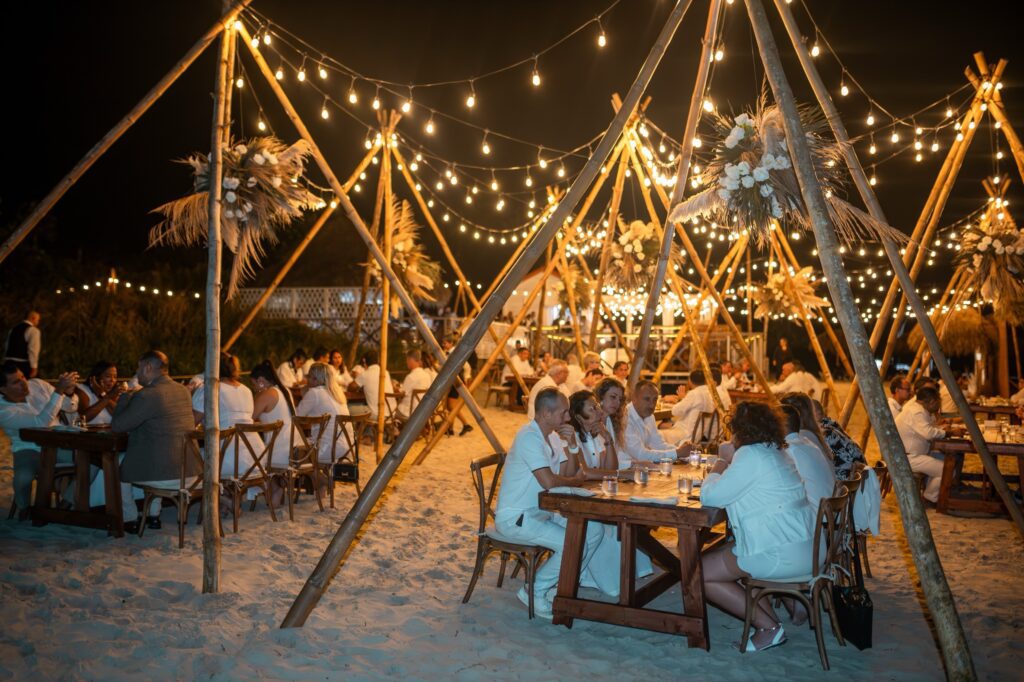 eventos-empresariales-diferentes-fiesta-bohemia-varadero